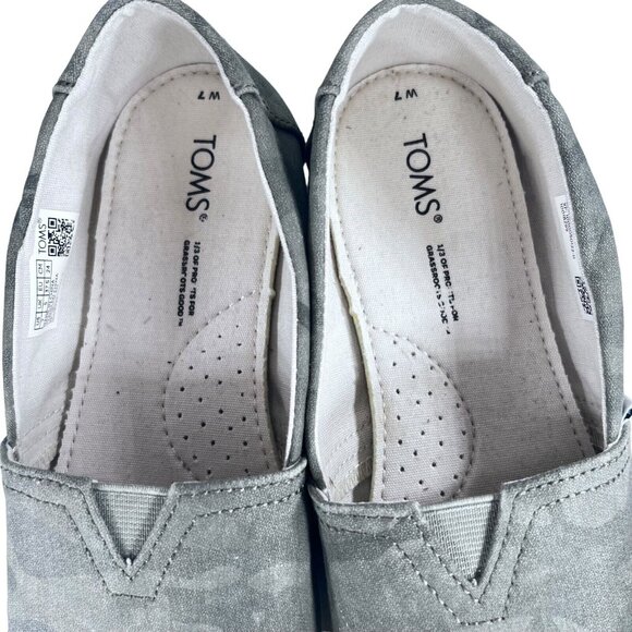 Toms Womens Sz 7 Slip On Canvas Casual Shoes Alpargatas Loafer Olive Green Camo - Picture 9 of 16